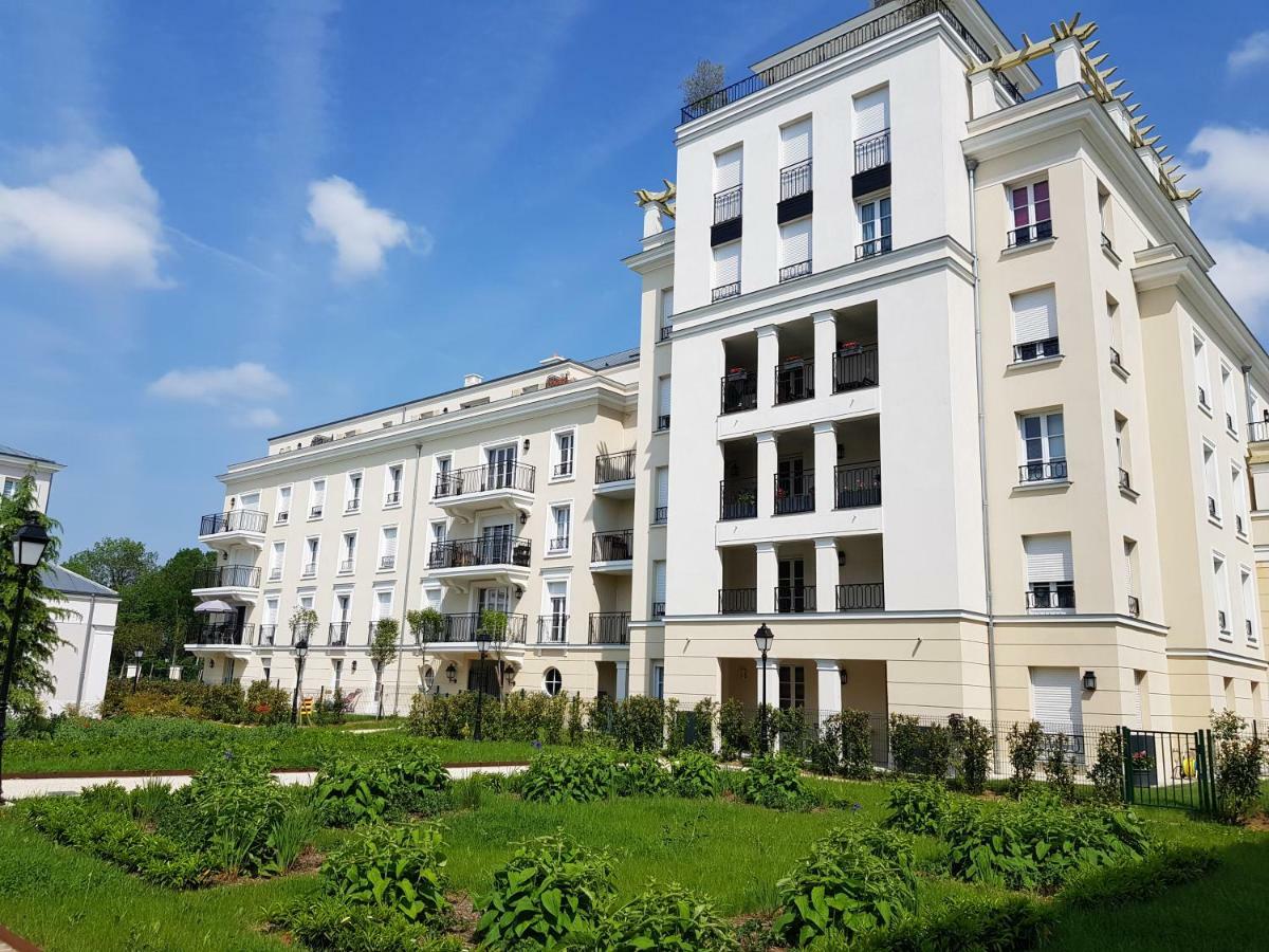 Air-Conditioned Apartment, Walking Distance To Disney - Disney Magical Homes, Paris Серрі Екстер'єр фото